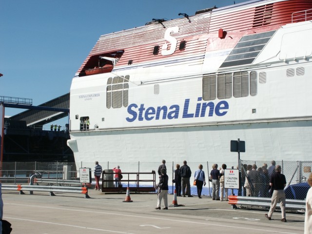 Click to see next photo