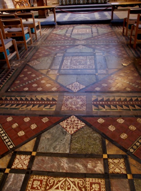 Click to see next photo