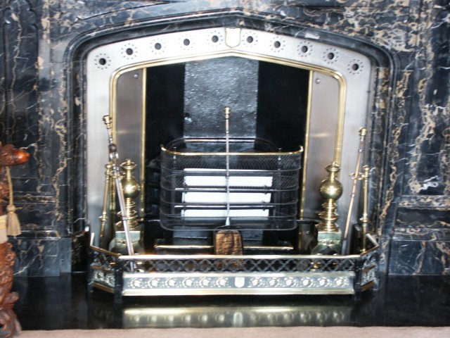 Click to see next photo