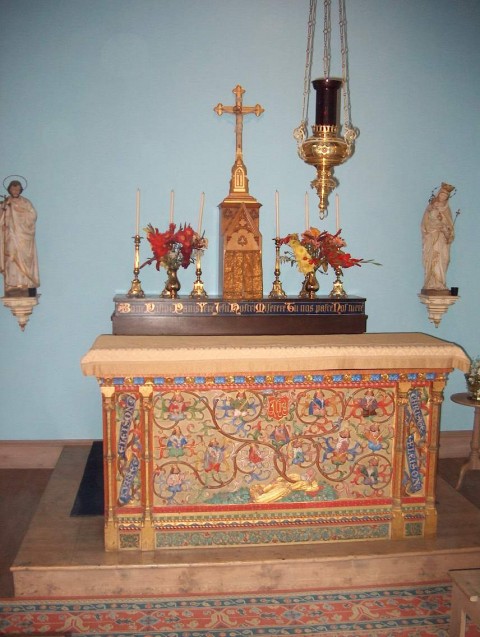 Click to see next photo