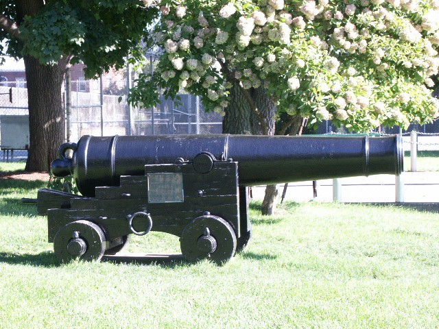 Click to see next photo